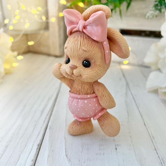 Silikonform süßer auf einem Bein stehender Hase 30001