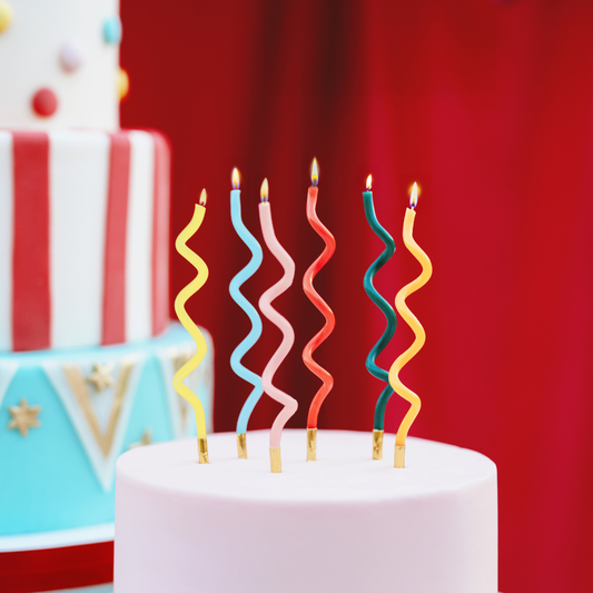 Gedrehte Geburtstagskerzen, Regenbogen, 14cm - 12 Stk.